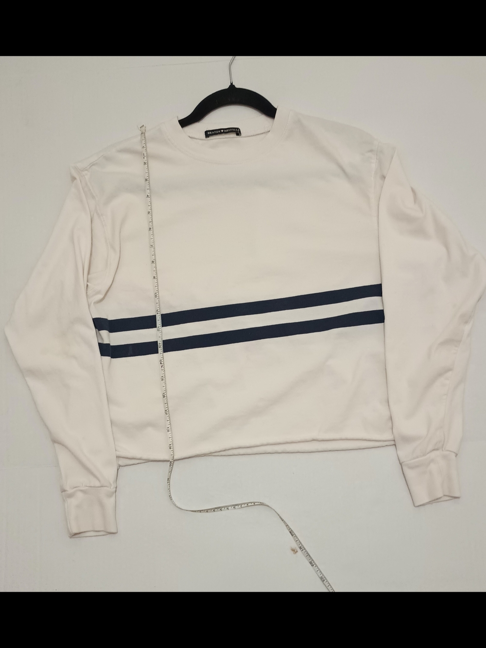Brandy Melville White Cropped Crewneck with Navy Stripes One Size - Picture 8 of 9